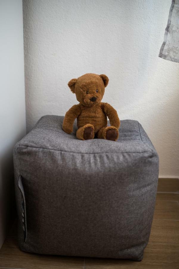 Apartments Tara เวอร์บนิค ภายนอก รูปภาพ